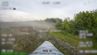 Оператор FPV-дрона «КВН» поразил Т-64БВ в танковом бою