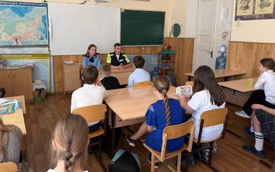 Прокуратура Севастополя провела правовые выступления в школах по безопасности дорожного движения