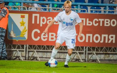 «Севастополь» дебютировал молодой полузащитник Александр Попов