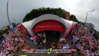 Спортсмены тестируют «личного тренера» HUAWEI WATCH FIT 4 Pro на «Красочном забеге» и «Кольцах активности»