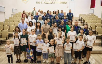 Творческие и находчивые отмечены в МЧС Севастополя