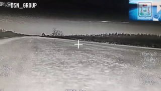 Уничтожение бронеавтомобиля Roshel и САУ 2С1 «Гвоздика» ВСУ ударами FPV-дронов «КВН»