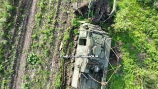 ВСУ уничтожили немецкую бронемашину разминирования Wisent 1MC в Белгородской области