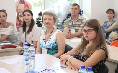 «КрымЭкоШкола–2025» стартовала в СевГУ: магистратура, лаборатории и Чёрное море