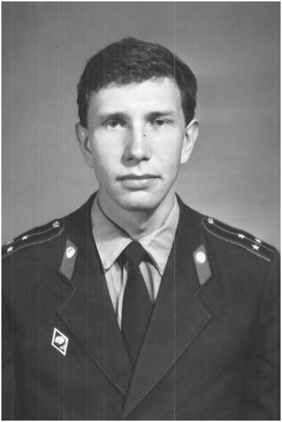 ПОДВИГ РАДИ АРТЕКОВЦЕВ: ИСТОРИЯ ГЕРОЯ ГОСАВТОИНСПЕКЦИИ, СПАСШЕГО ДЕТЕЙ В 1998 ГОДУ