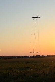 Российские инженеры используют БПЛА «ГЕКСА-КРАН» для поиска металлических предметов при разминировании