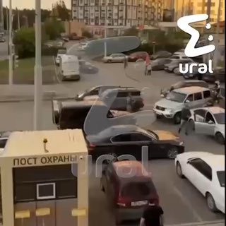 Сын главы азербайджанской диаспоры на Урале чуть не задавил оперативника при попытке скрыться