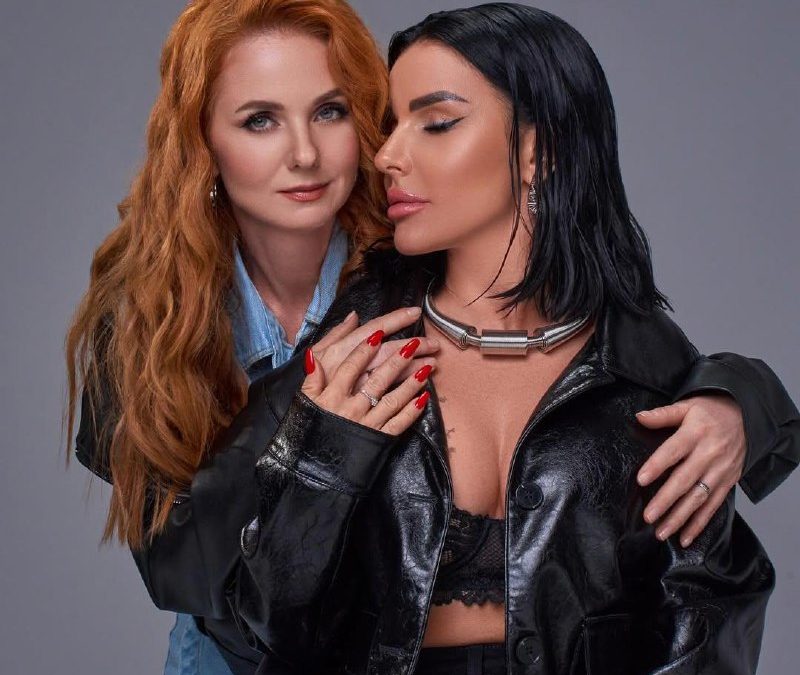 t.A.T.u. обещают не целоваться на сцене ради муниципальных праздников