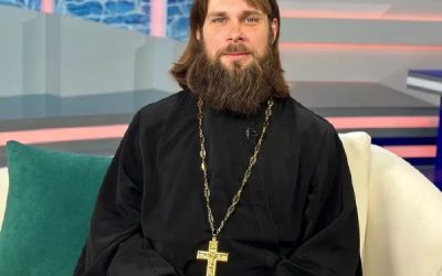 «Медовый Спас в Севастополе: интервью с настоятелем храма СевГУ»